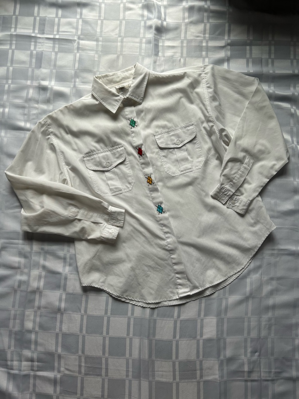 Elite International White Button-Up Shirt with Multicolor Embroidered Detail